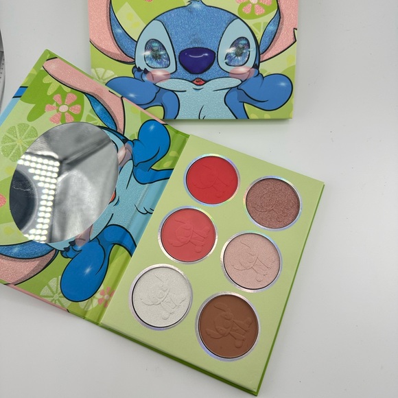 Stitch Blush and Contour Palette- New - Picture 2 of 3